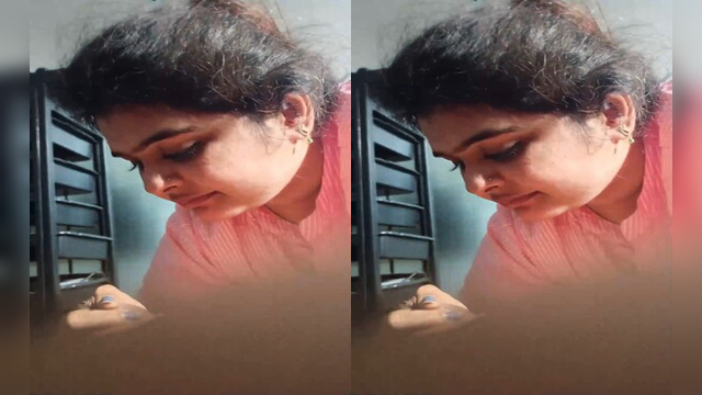 Sexy Desi Wife Blowjob